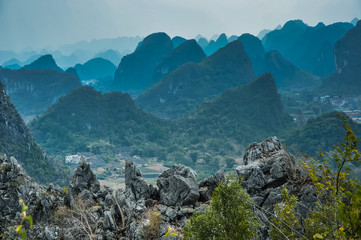 西安到库尔勒一线游玩攻略