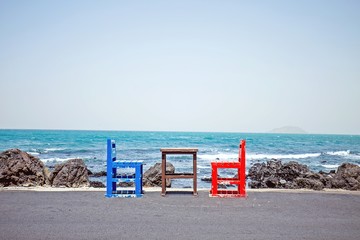 长时间在车间工作会导致哪些健康问题？