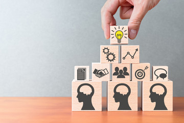 农业蔬菜合作社怎么盈利？