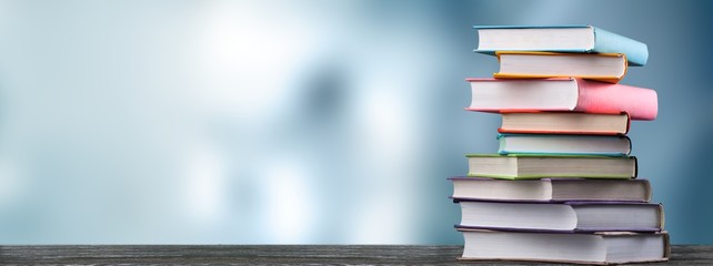 新车漆面不光滑像砂纸是正常的吗？