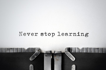 用什么胶水可以很好的将橡胶和塑料粘在一起