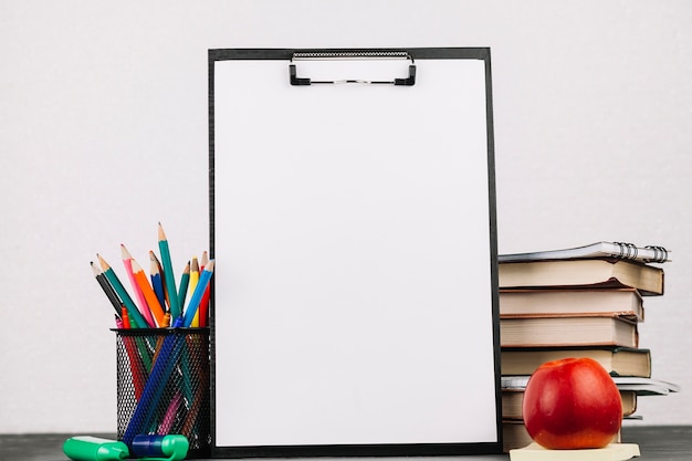 身份证号和银行卡号被盗用怎么办？