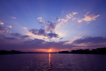 梦见别人敷面膜